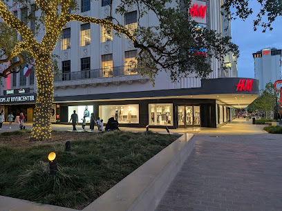 H&M