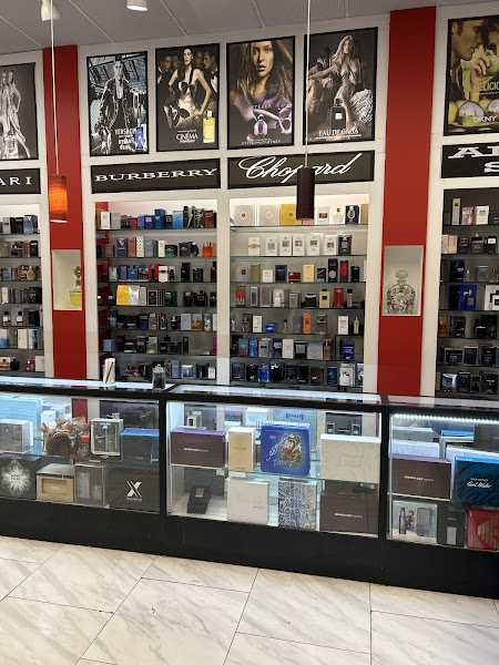 luxor fragrances outlet