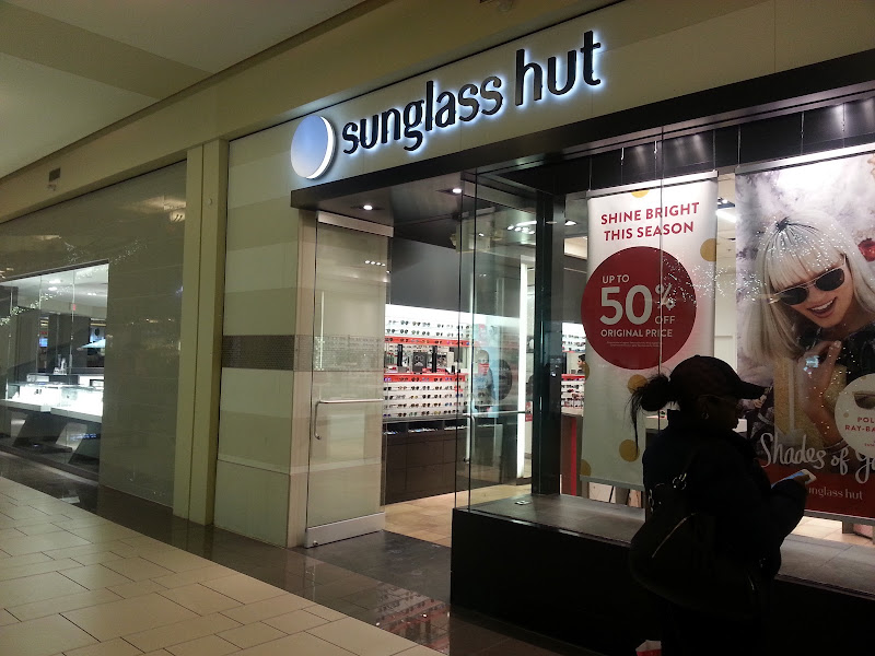 Sunglass Hut