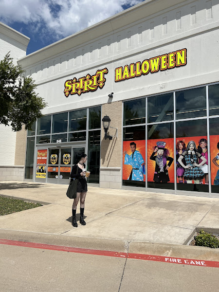 Spirit Halloween