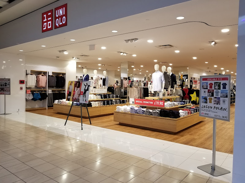 UNIQLO Montgomery Mall
