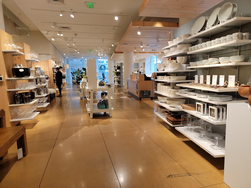 Crate & Barrel