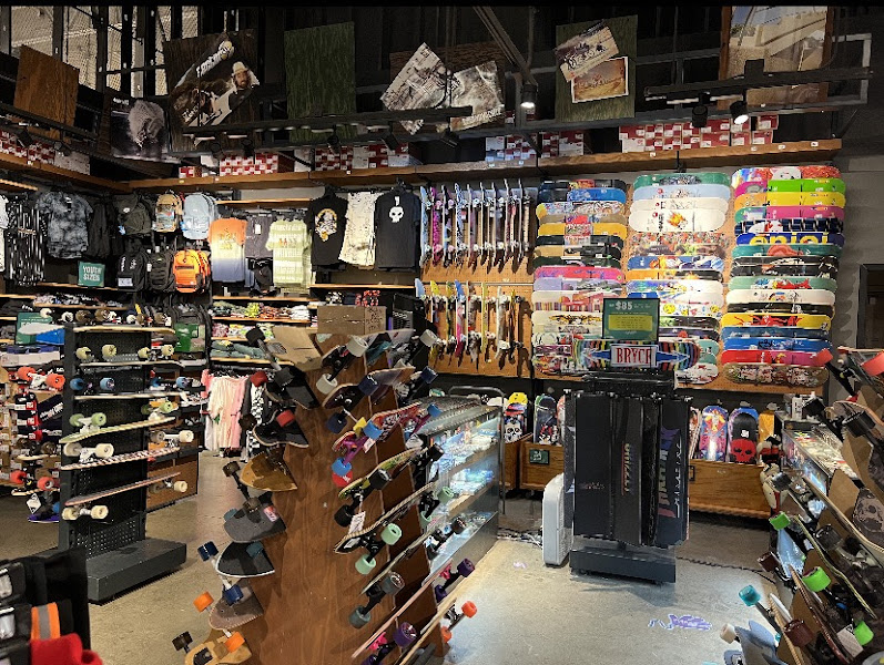 Zumiez