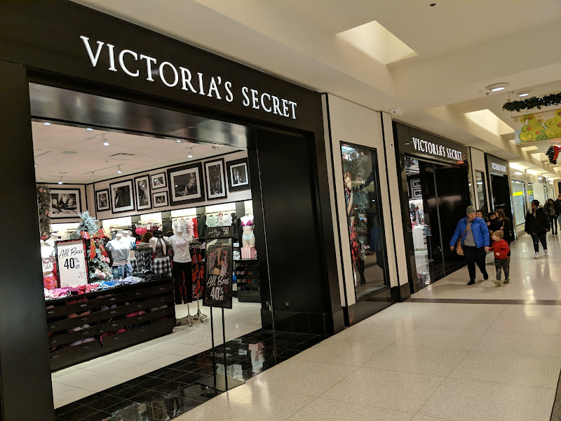Victoria's Secret & PINK