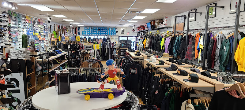Rumor Skateboards & Snowboards