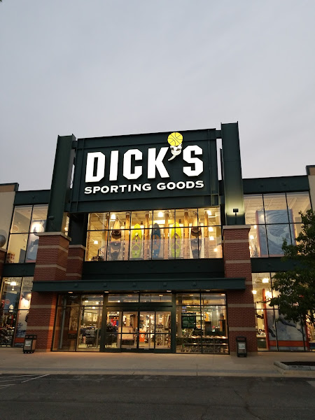 DICK'S Sporting Goods