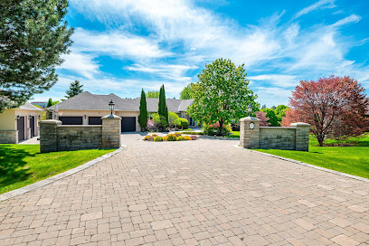 RE/MAX
