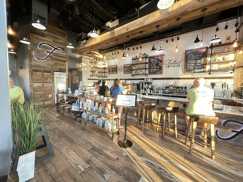 Foxtail Coffee Co. & Kelly’s Homemade Ice Cream - Sawgrass Village