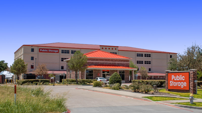 Public Storage