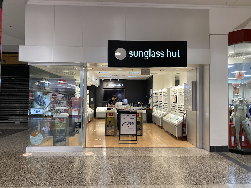 Sunglass Hut
