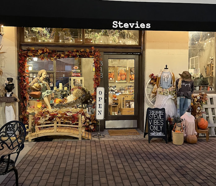 Stevies on Hay