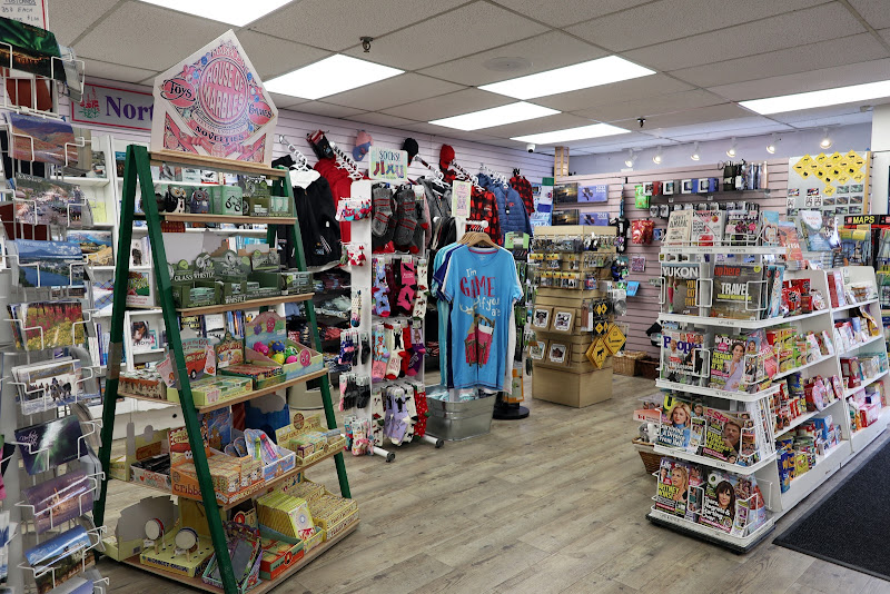 Mac's Fireweed Books