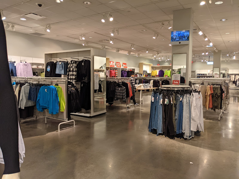 H&M
