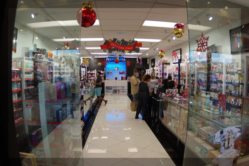 Perfumania