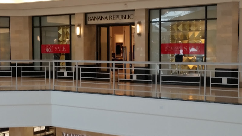 Banana Republic