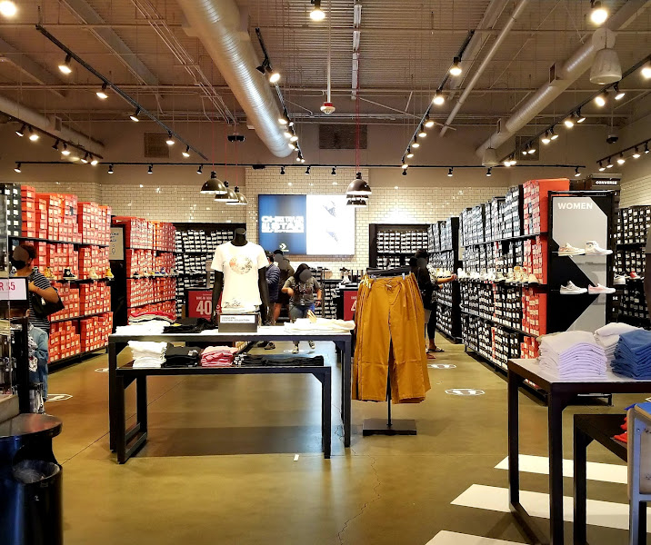 Converse Store (Converse Shoes Customized by You)