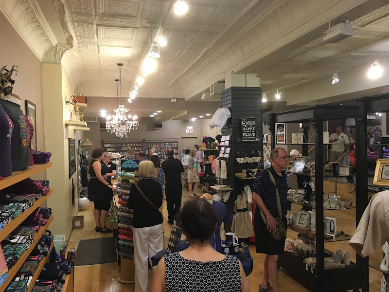 Theatre Store