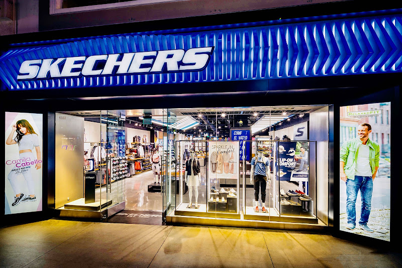 Skechers