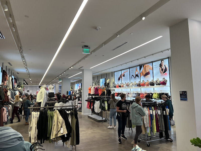 Lululemon