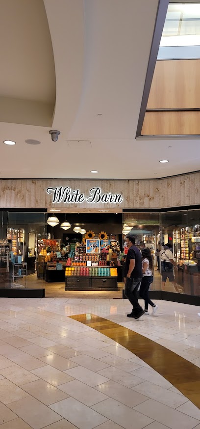 White Barn Candle Co