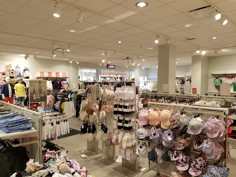 H&M