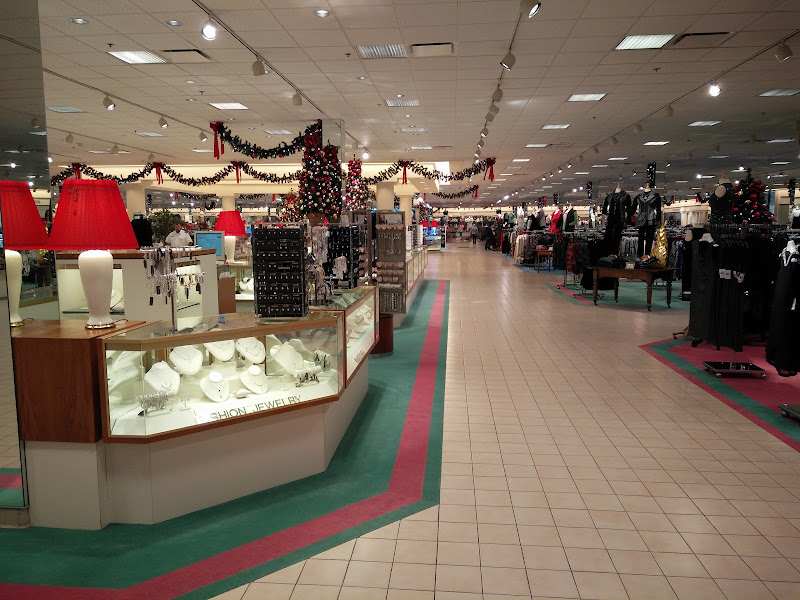 Von Maur