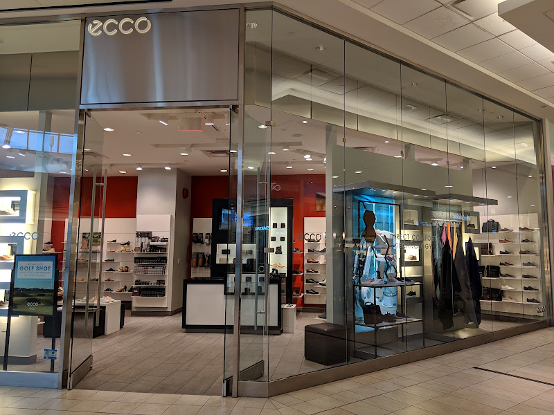 ECCO Markville