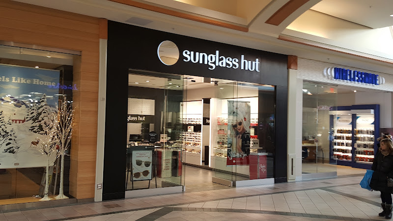 Sunglass Hut