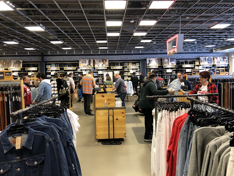Levi’s Outlet Store
