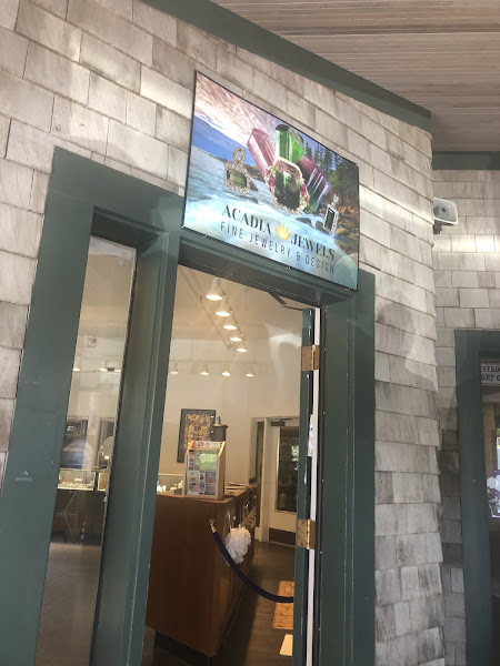 Acadia Shop