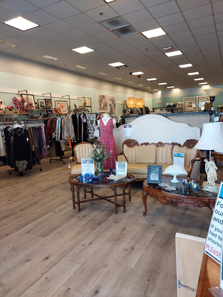 American Cancer Society Discovery Shop - Huntington Beach