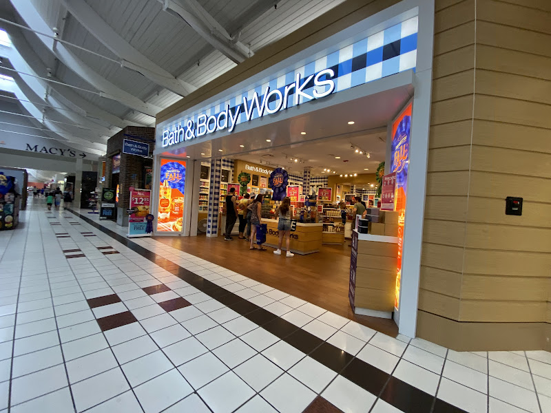Bath & Body Works