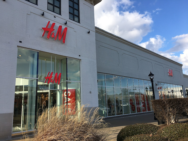 H&M