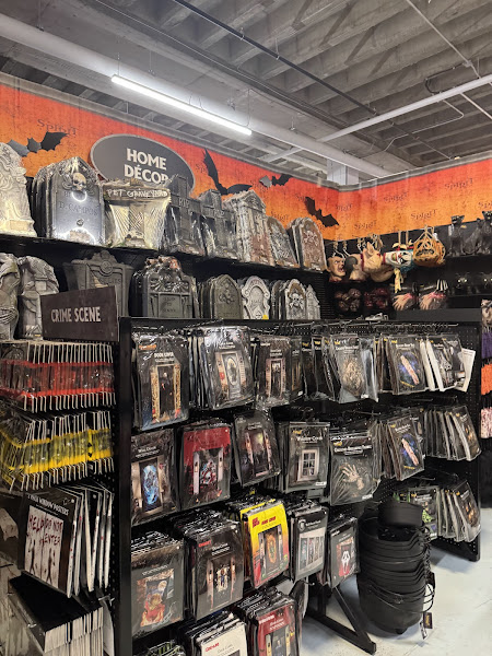 Spirit Halloween