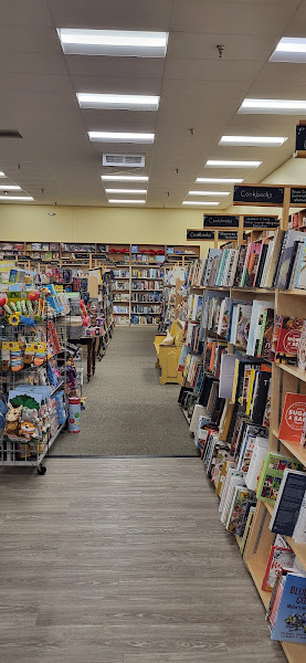 Sherman's Maine Coast Book Shop Topsham