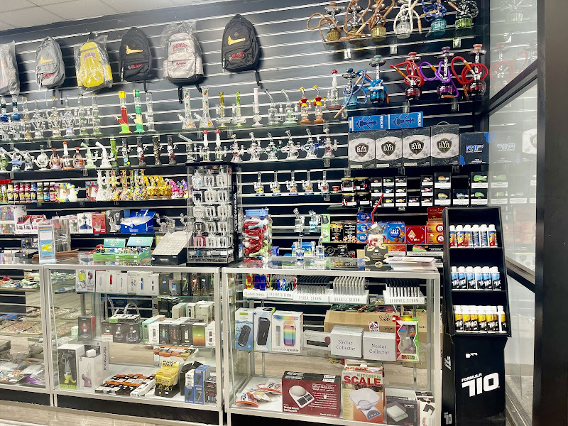 Xl smoke shop