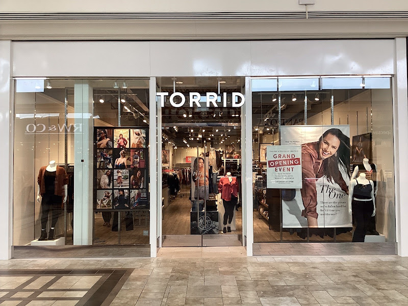 Torrid \(Sizes 10-30\)