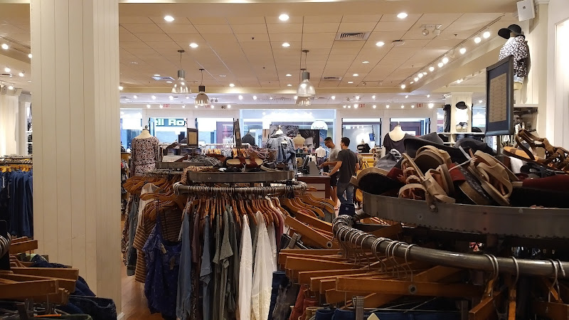 American Eagle Outfitters