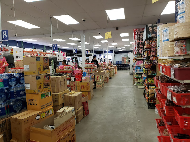 Shuang Hur Supermarket