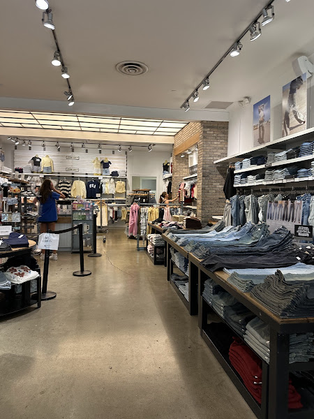 PacSun