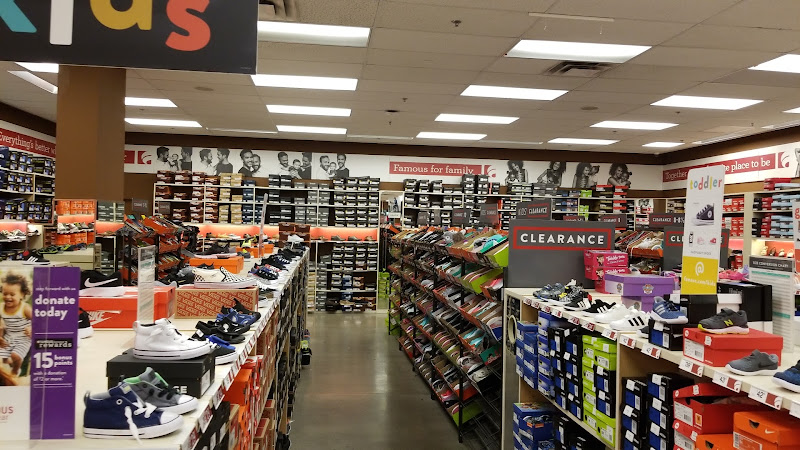 Famous Footwear