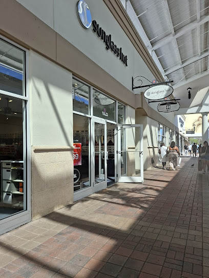 Sunglass Hut
