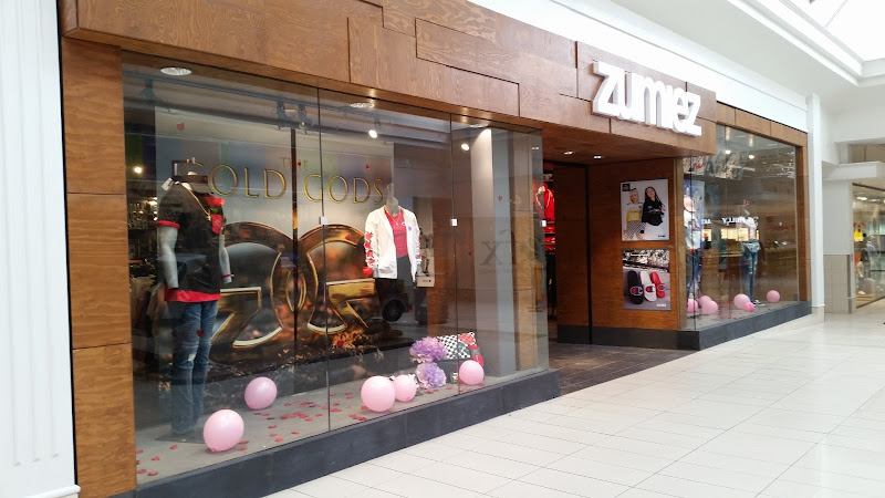 Zumiez