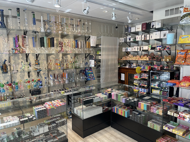 Venom Convenience 2.0 - Vape and Bongs Store