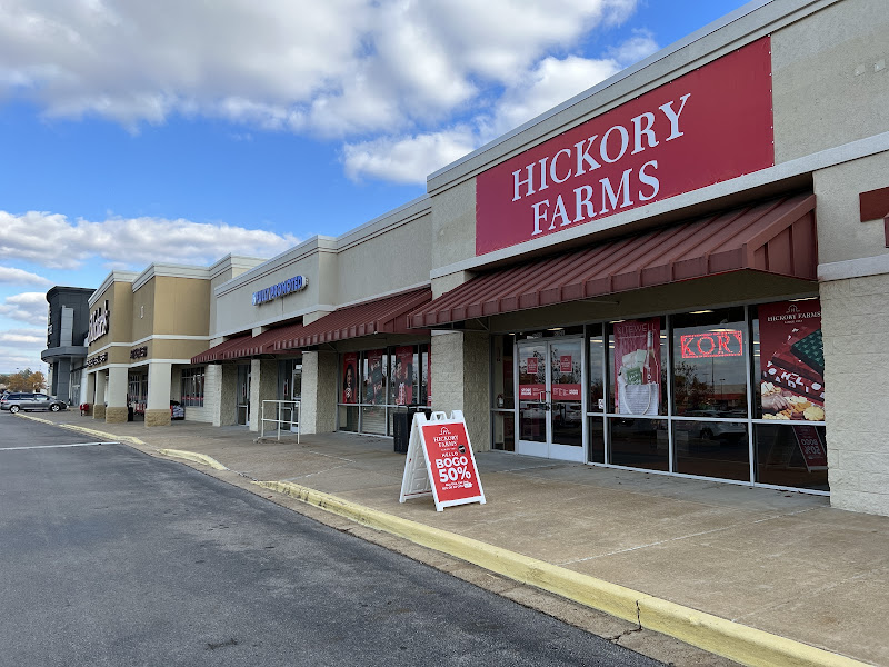 Hickory Farms at Memphis Commons