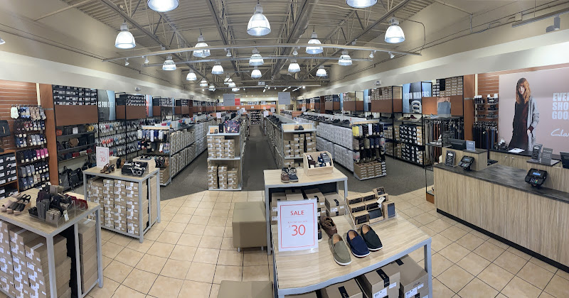 Clarks Bostonian Outlet