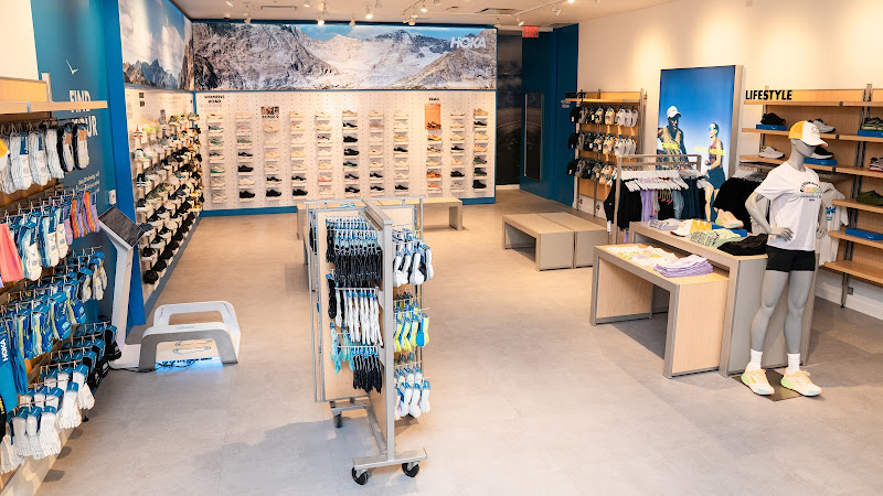 HOKA Store Ala Moana, HI