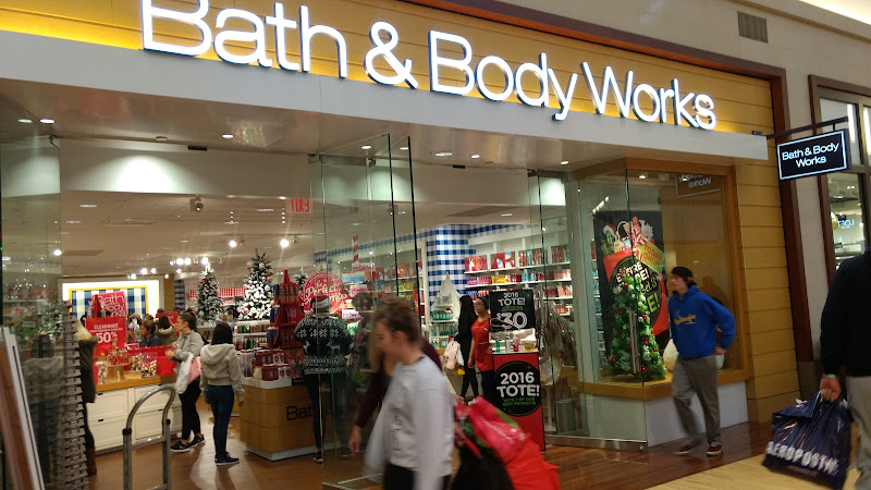 Bath & Body Works | White Barn