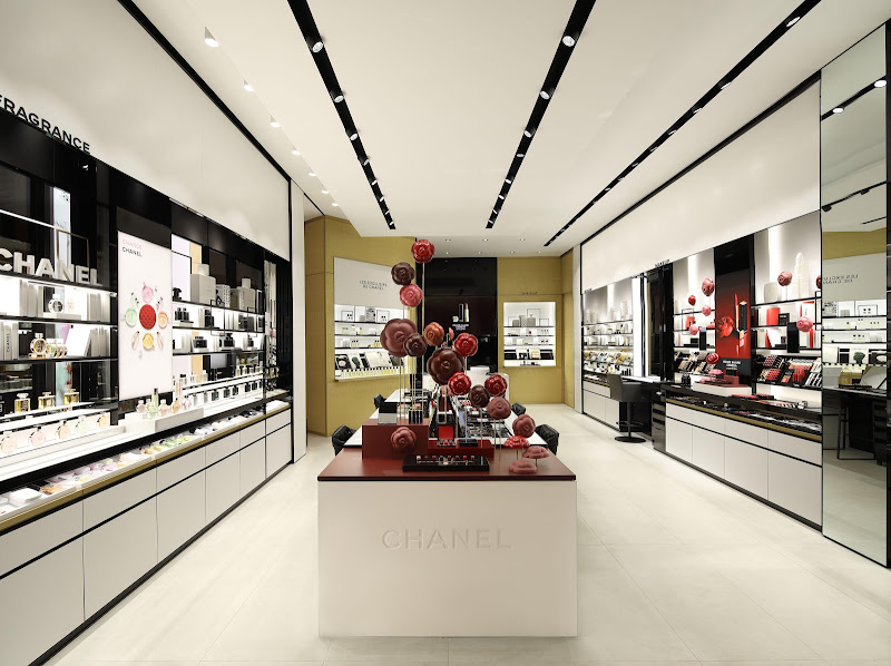 CHANEL Fragrance and Beauty