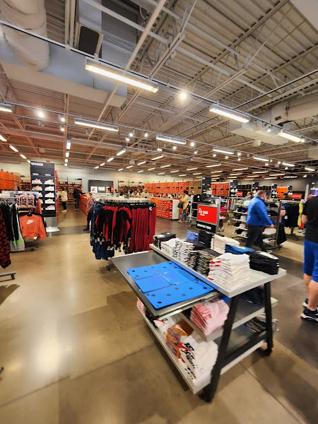 Nike Factory Store - Pittsburgh